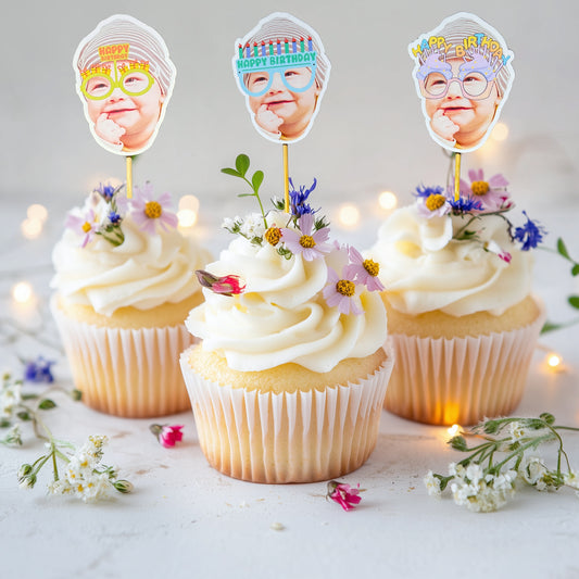 Kişiye özel fotoğraflı gözlüklü model cupcake & pasta süsü - 10 adet