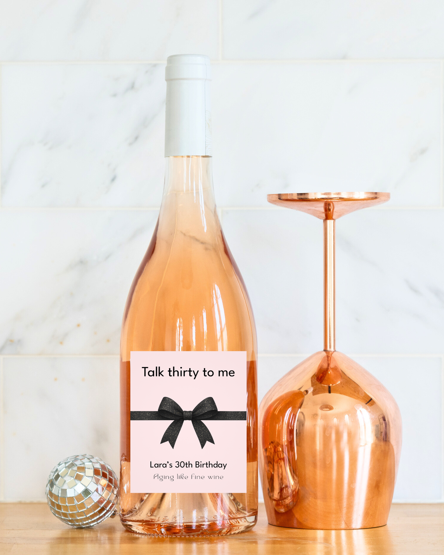 Kişiye özel konsept içecek etiketi