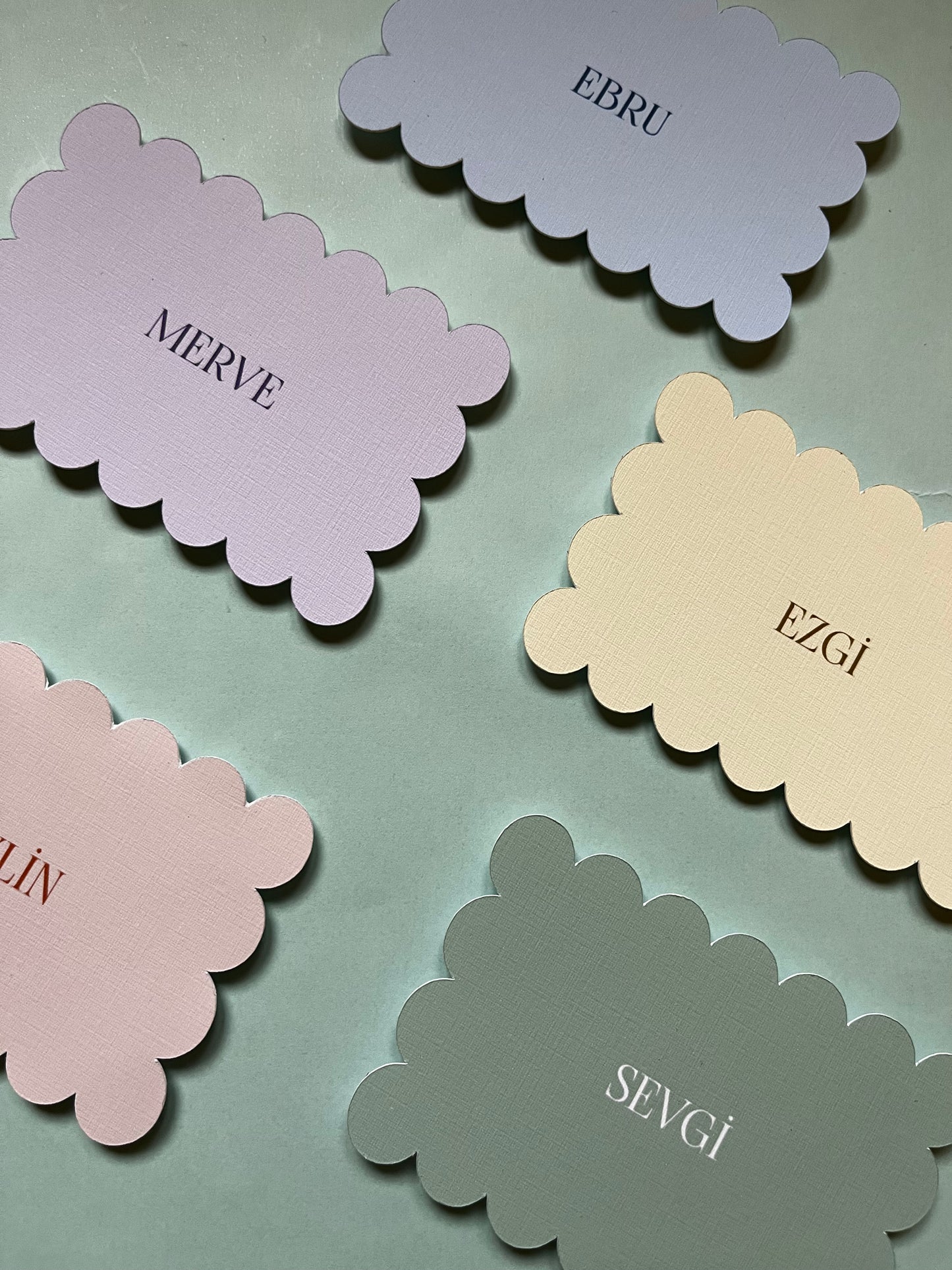 Dalgalı Dikdörtgen Özel Kesim İsim Kartı - 10 adet